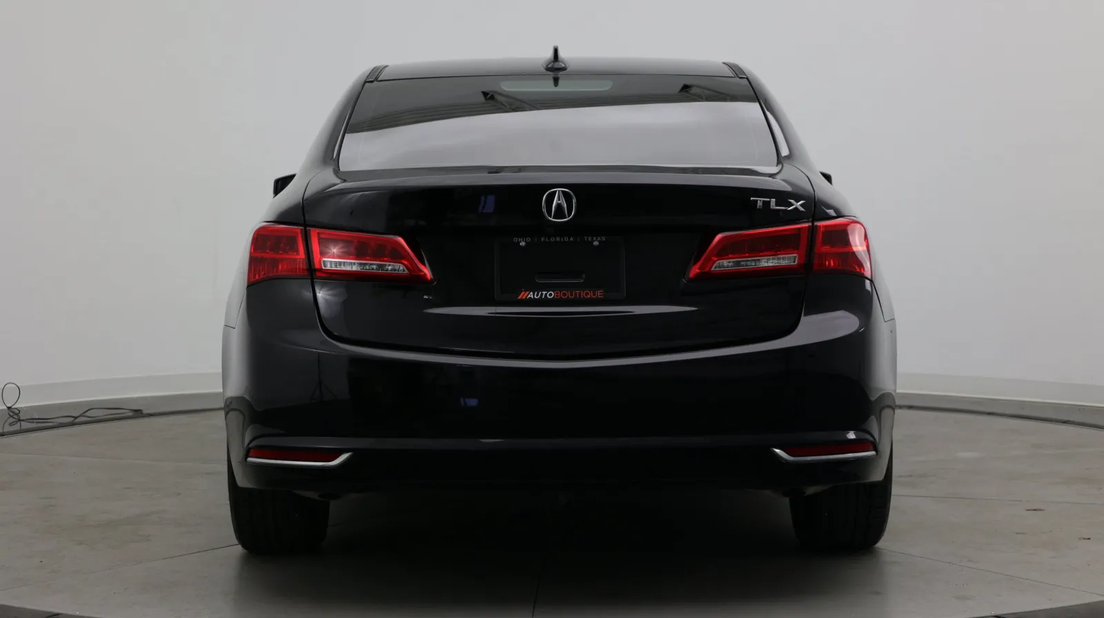 Acura TLX photo 7