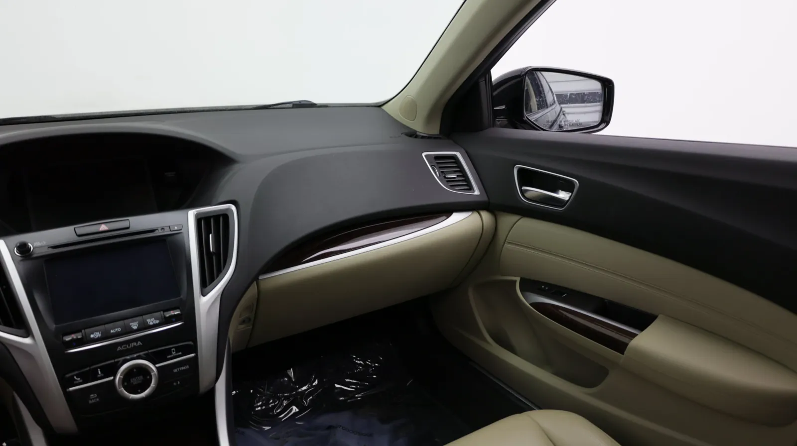 Acura TLX photo 31