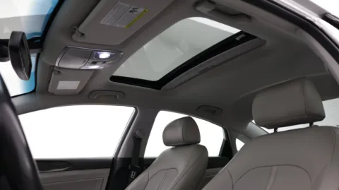 More photos of 2019 Hyundai Sonata Limited at Auto Boutique Florida, FL