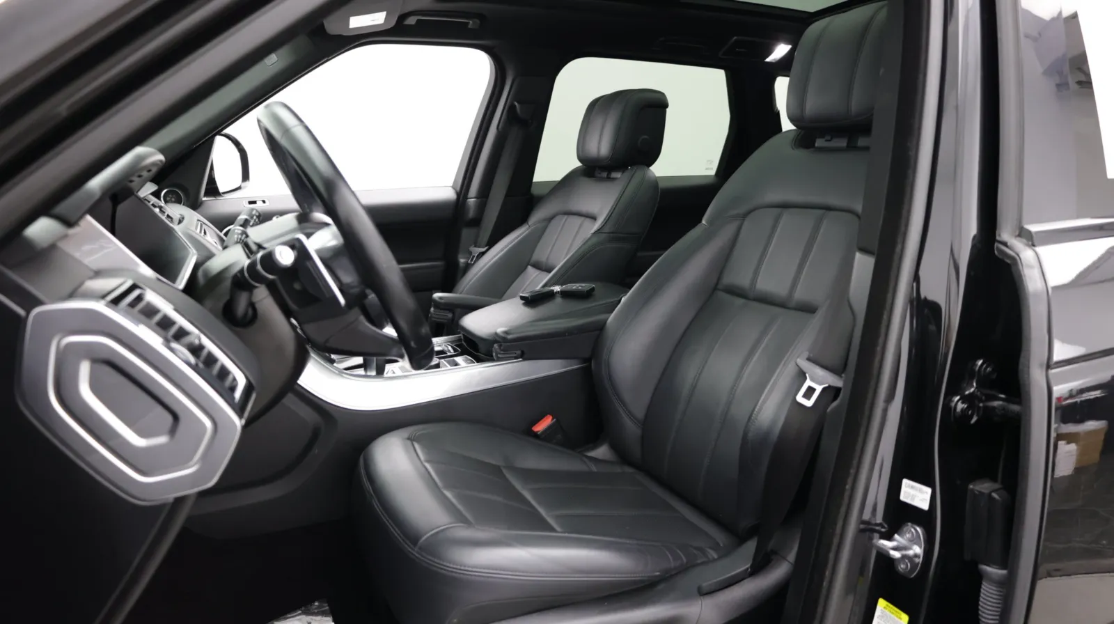 Land Rover Range Rover Sport photo 17