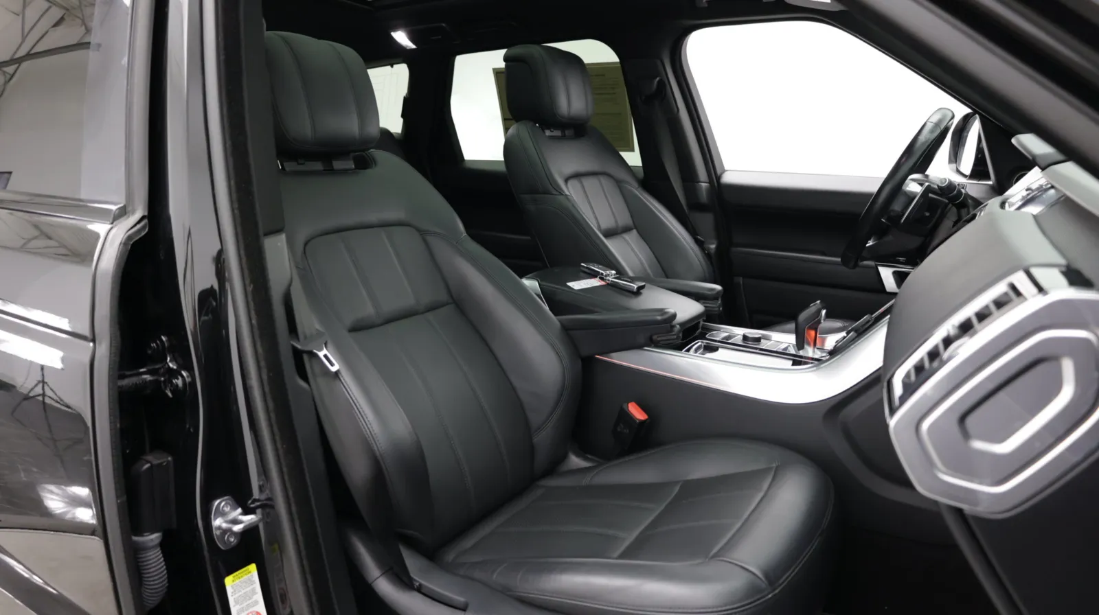 Land Rover Range Rover Sport photo 43