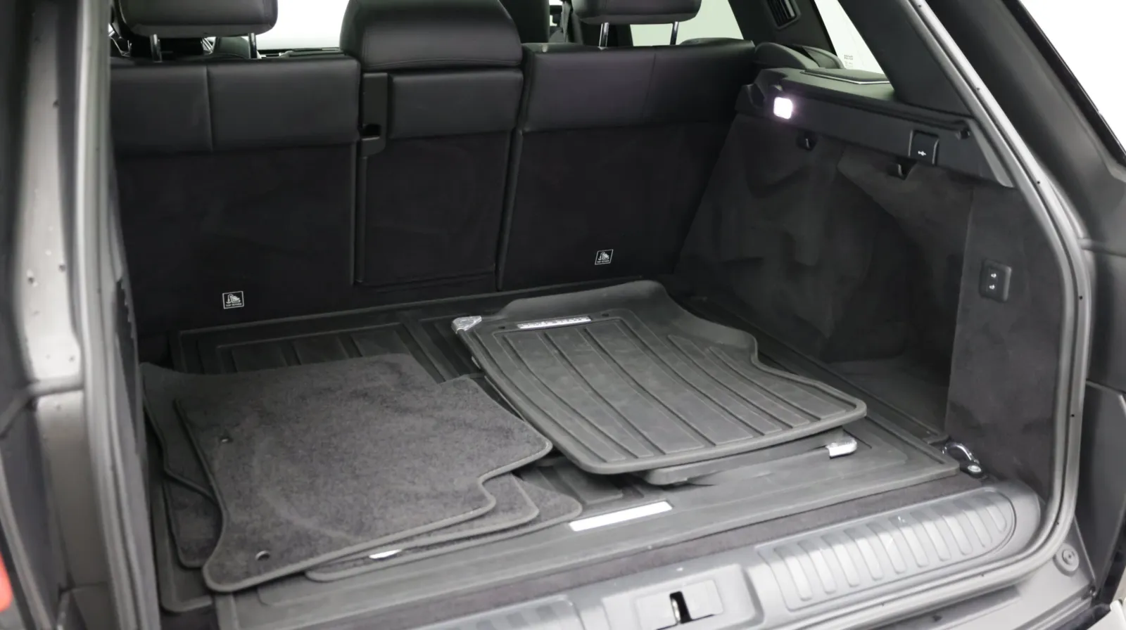 Land Rover Range Rover Sport photo 34