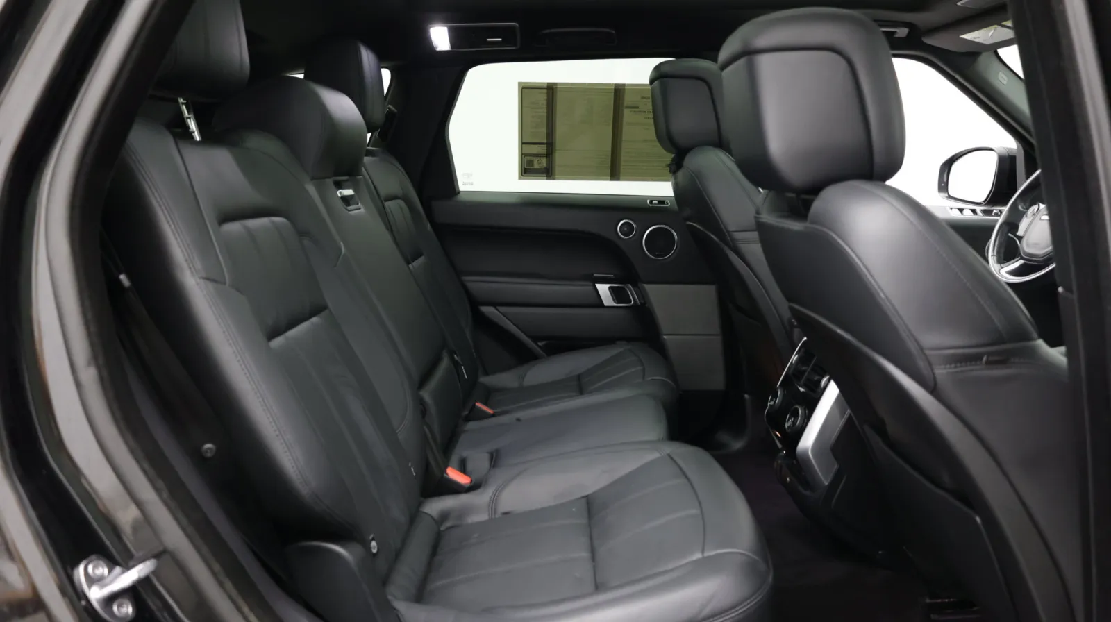 Land Rover Range Rover Sport photo 38