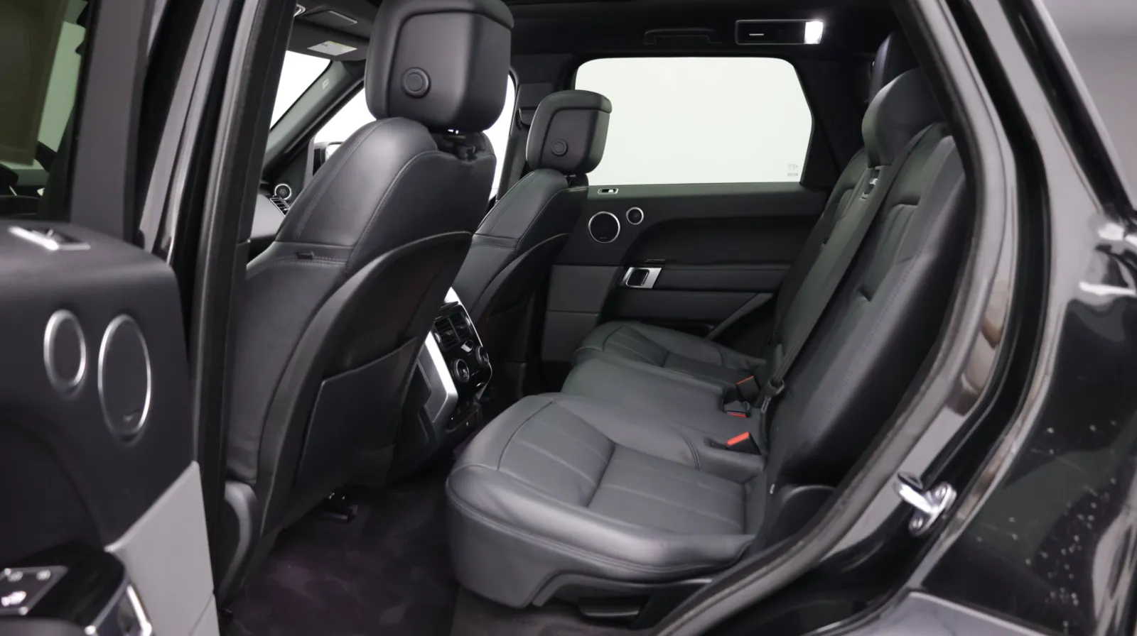 Land Rover Range Rover Sport photo 27