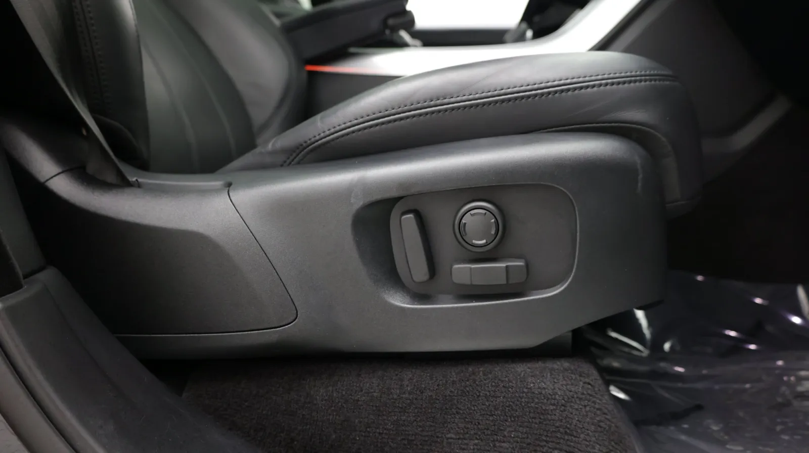Land Rover Range Rover Sport photo 41