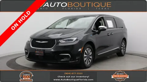 Black 2023 Chrysler Pacifica Hybrid Limited for sale in Jacksonville, FL