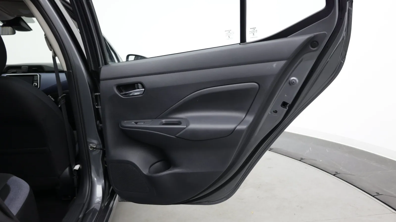Nissan Versa photo 26