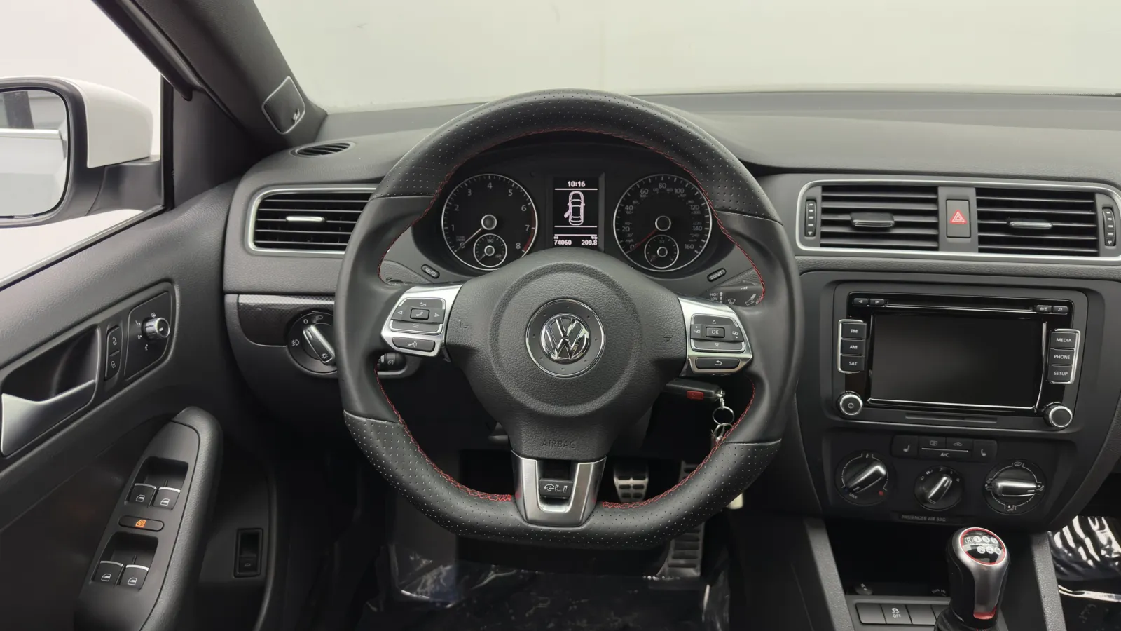Volkswagen Jetta photo 25