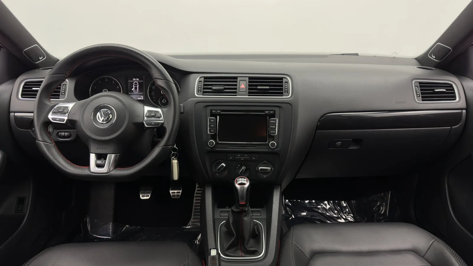 Volkswagen Jetta photo 27