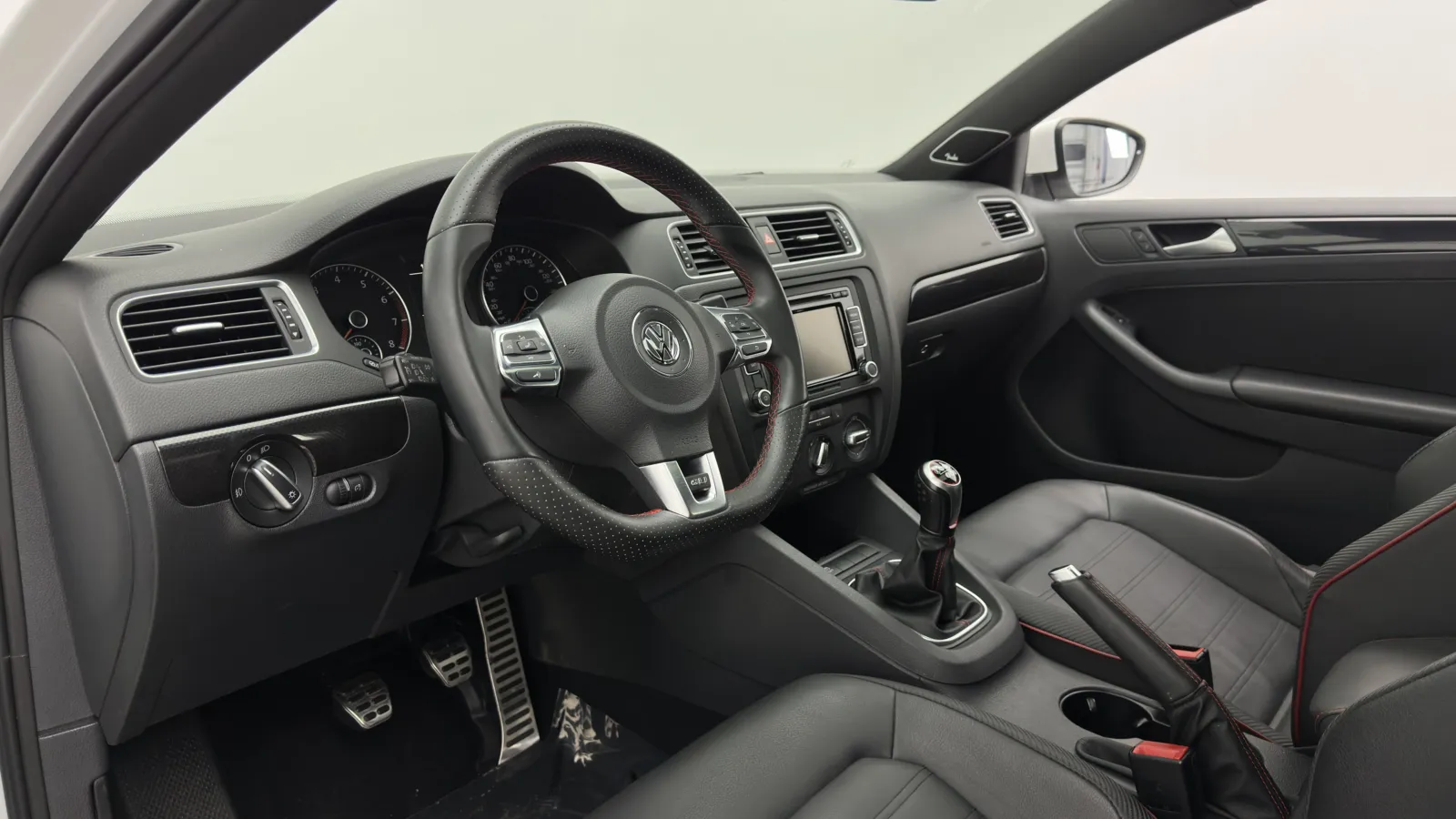 Volkswagen Jetta photo 10