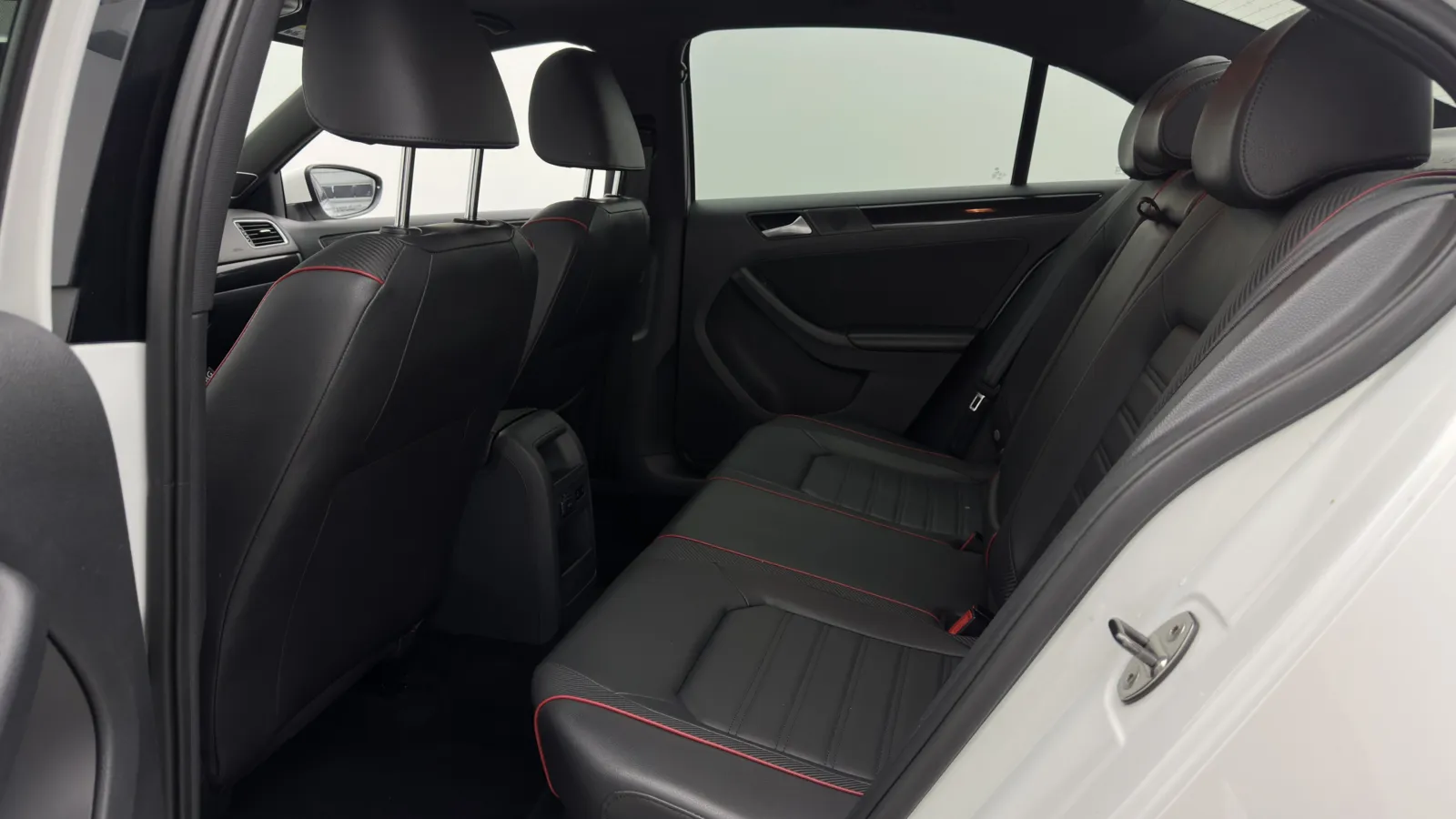 Volkswagen Jetta photo 23