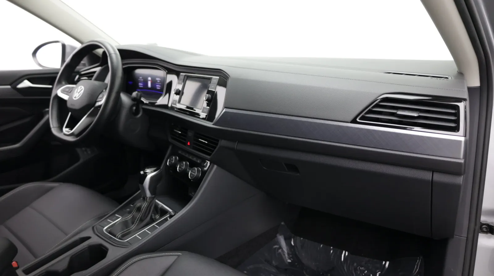 Volkswagen Jetta photo 36