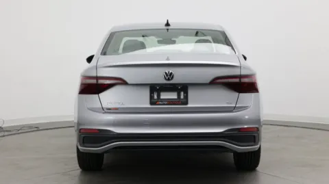 More photos of 2024 Volkswagen Jetta SE at Auto Boutique Florida, FL