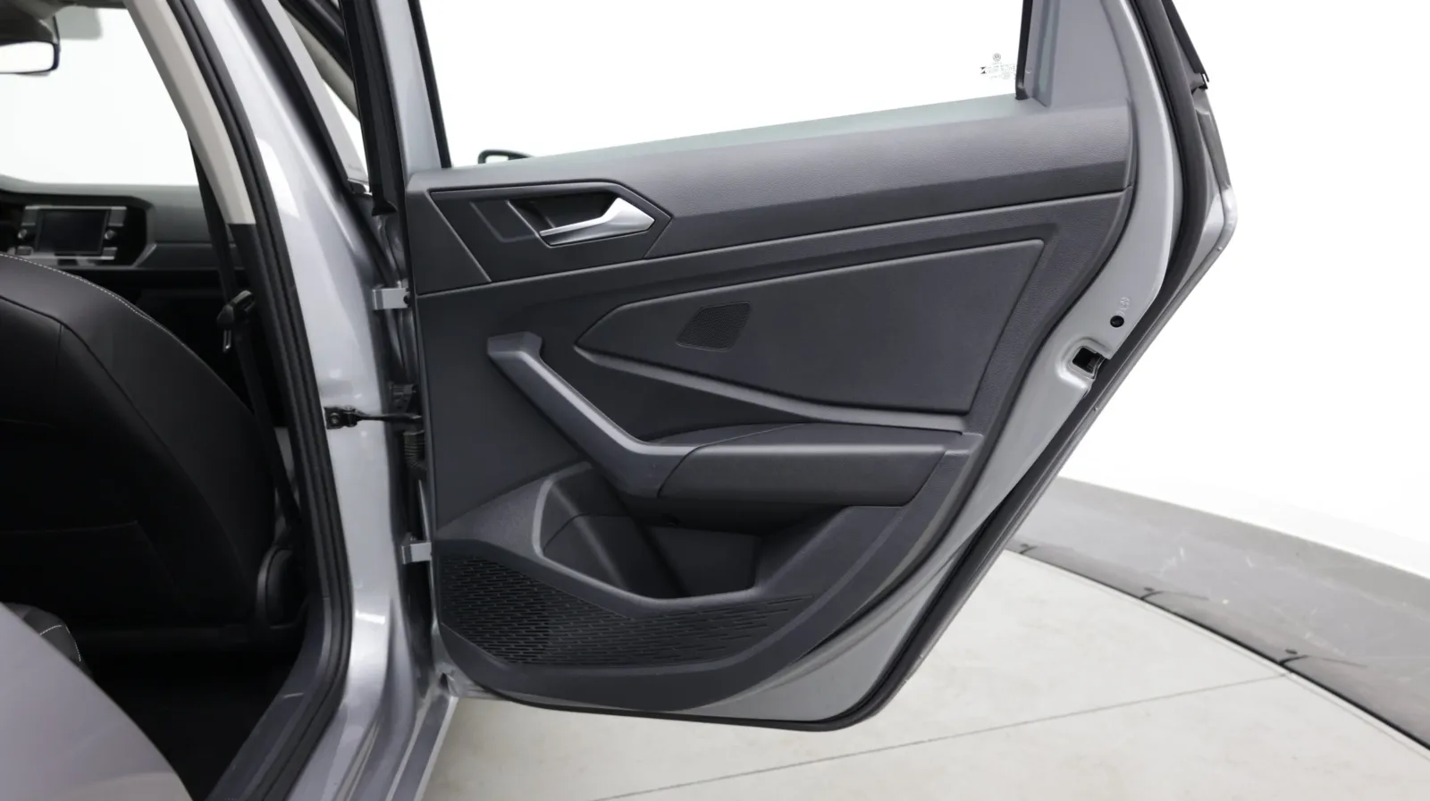 Volkswagen Jetta photo 31