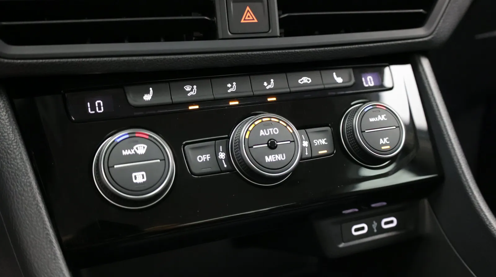 Volkswagen Jetta photo 19