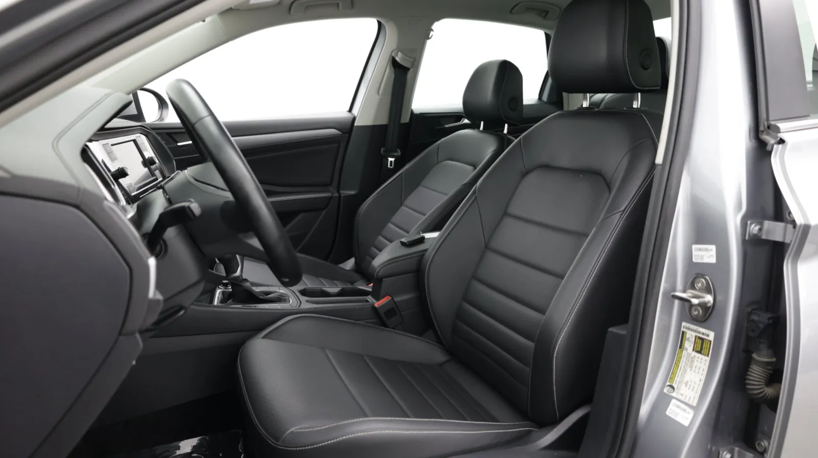 Volkswagen Jetta photo 15
