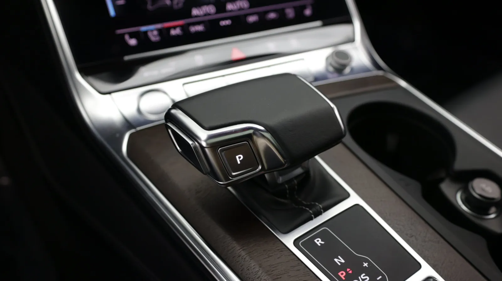 Audi A6 photo 17