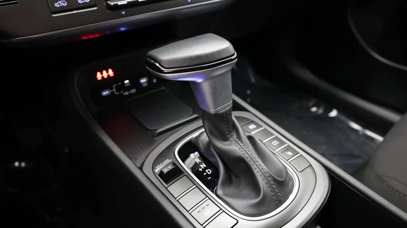Hyundai Kona photo 13