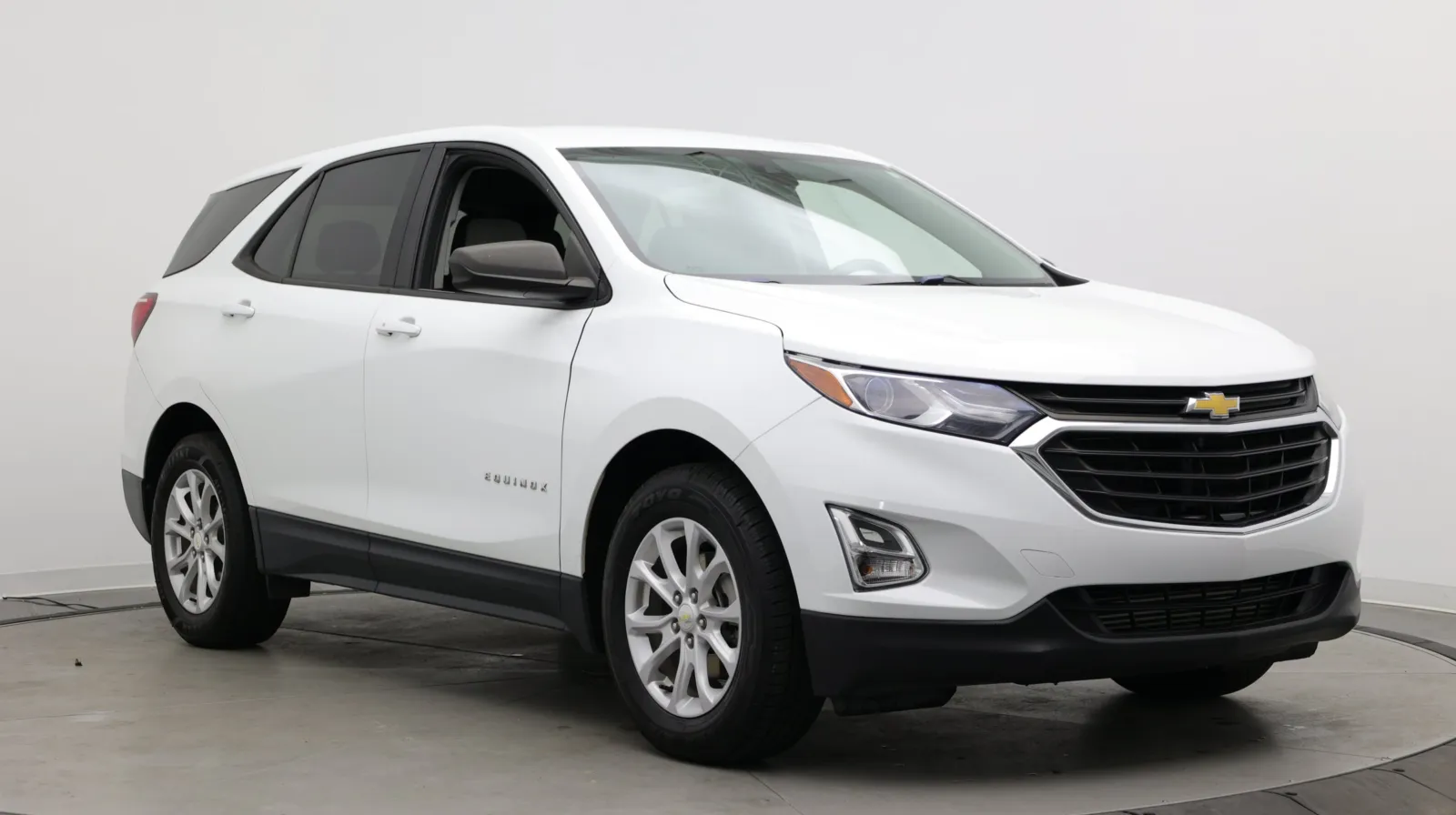 Chevrolet Equinox photo 3