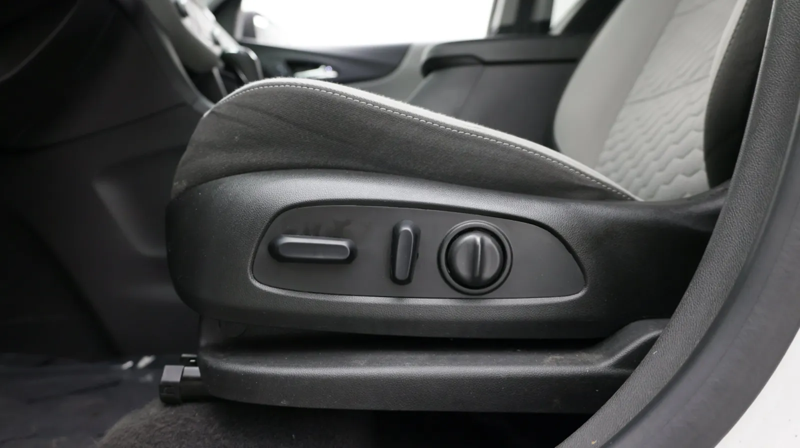 Chevrolet Equinox photo 13
