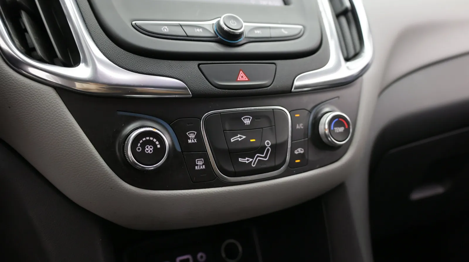 Chevrolet Equinox photo 17