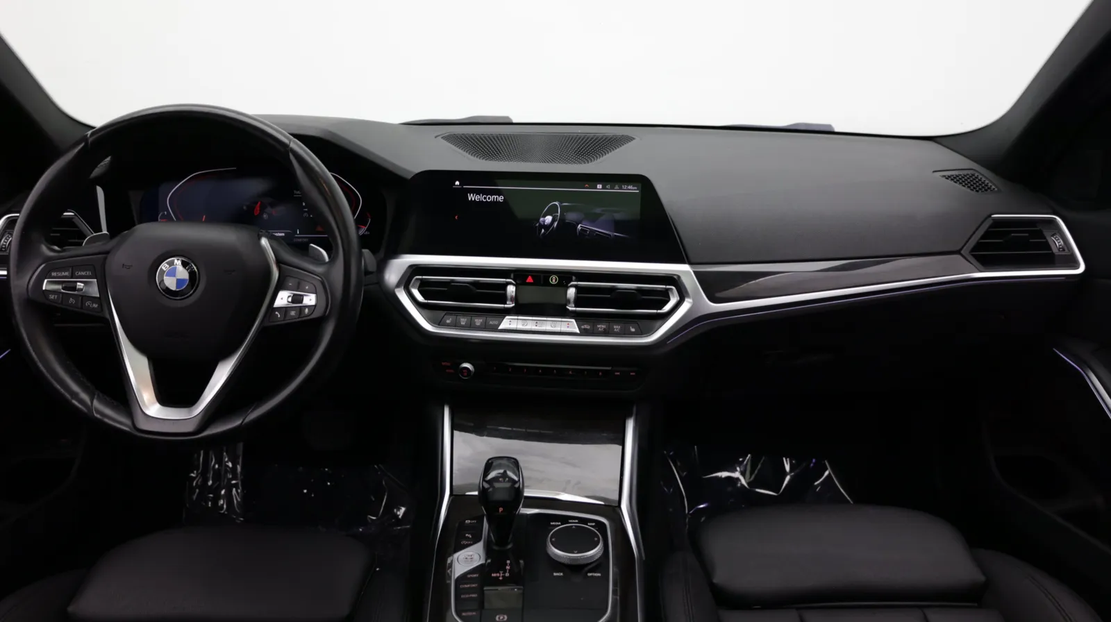 BMW 3 Series photo 29