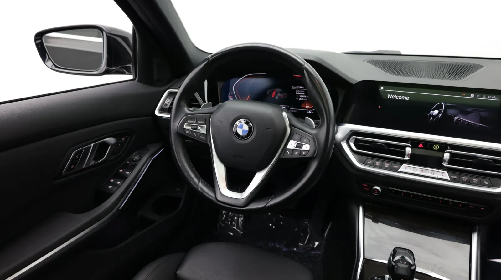 BMW 3 Series photo 28