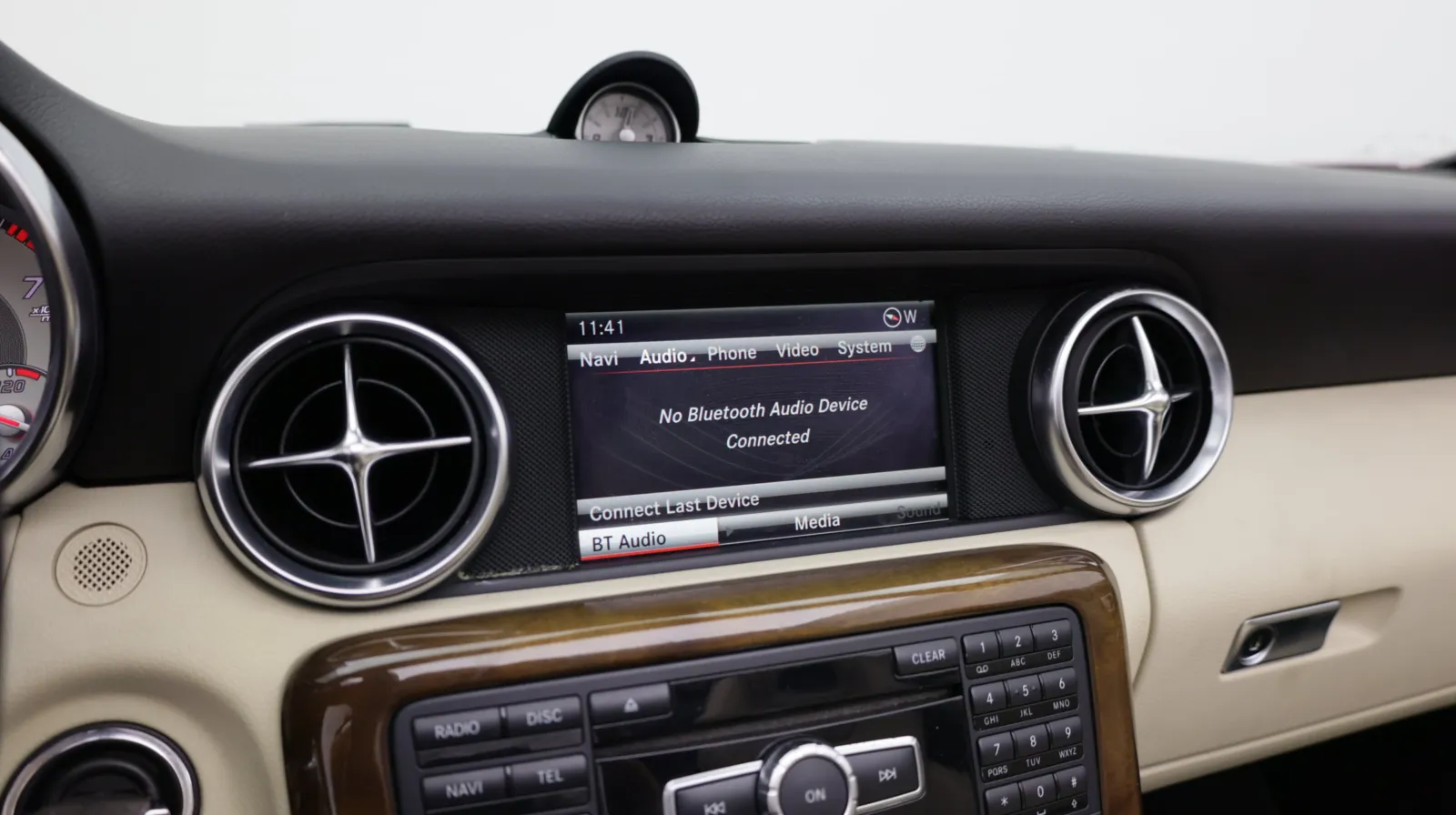Mercedes-Benz SLK-Class photo 21