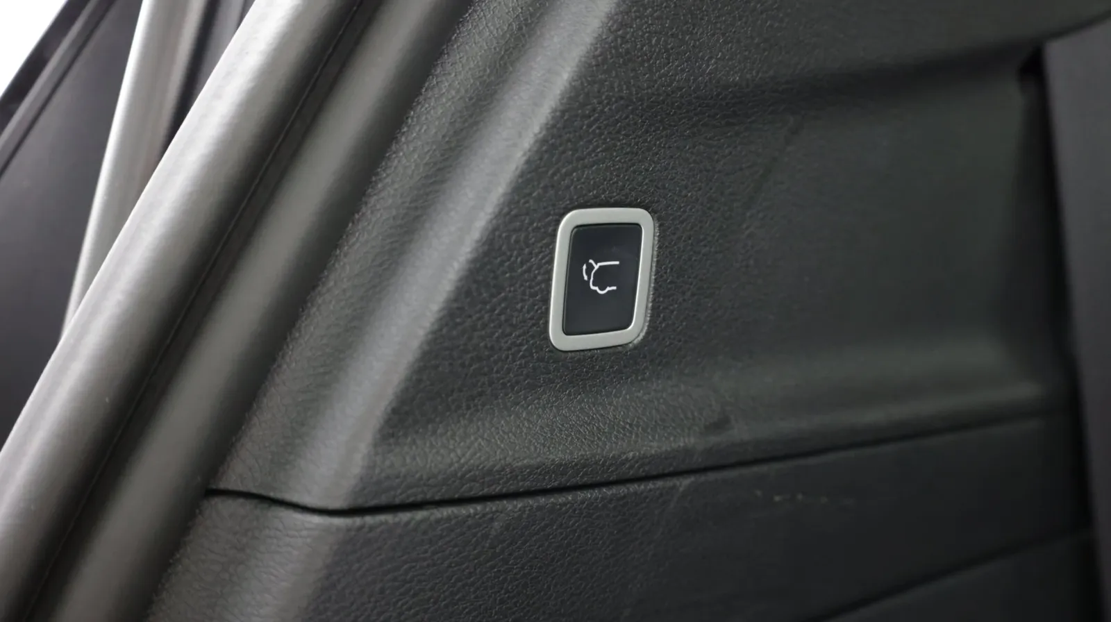 Chrysler Pacifica photo 33