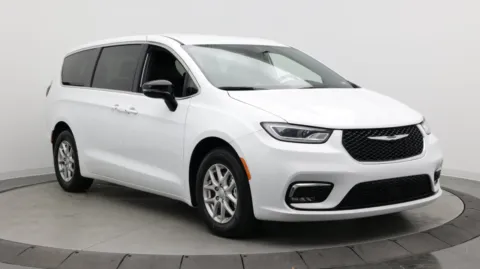Another view of 2026 Chrysler Pacifica Select for sale in Jacksonville, FL at Auto Boutique Florida