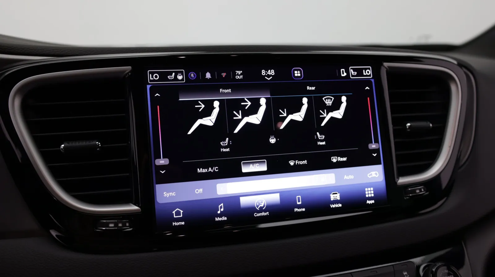 Chrysler Pacifica photo 20