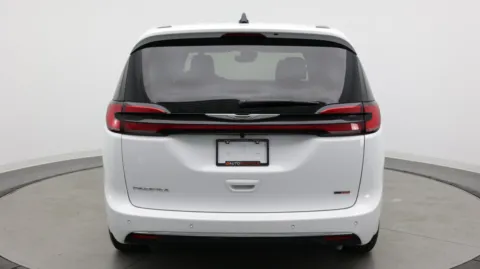 More photos of 2026 Chrysler Pacifica Select at Auto Boutique Florida, FL