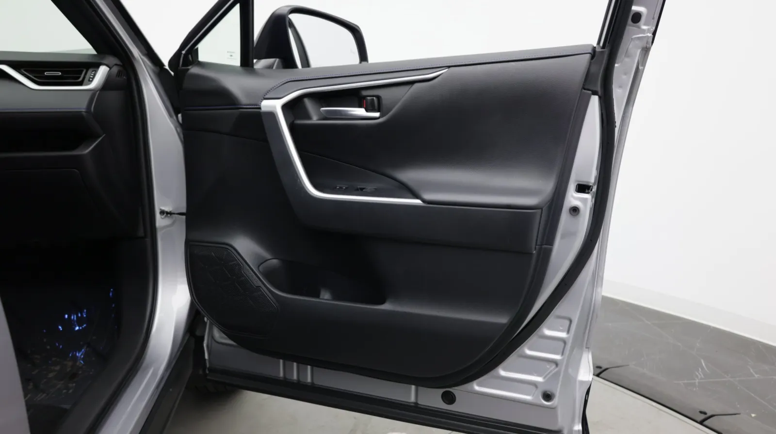 Toyota RAV4 photo 36