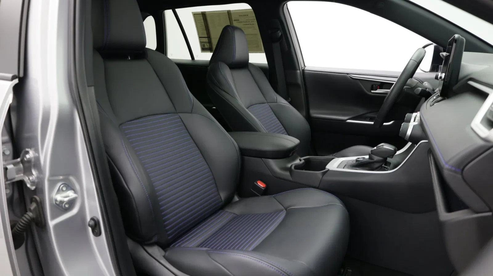 Toyota RAV4 photo 38