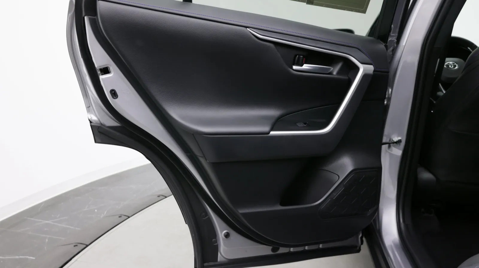 Toyota RAV4 photo 27