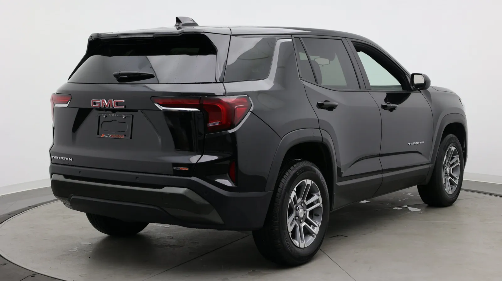 GMC Terrain photo 8