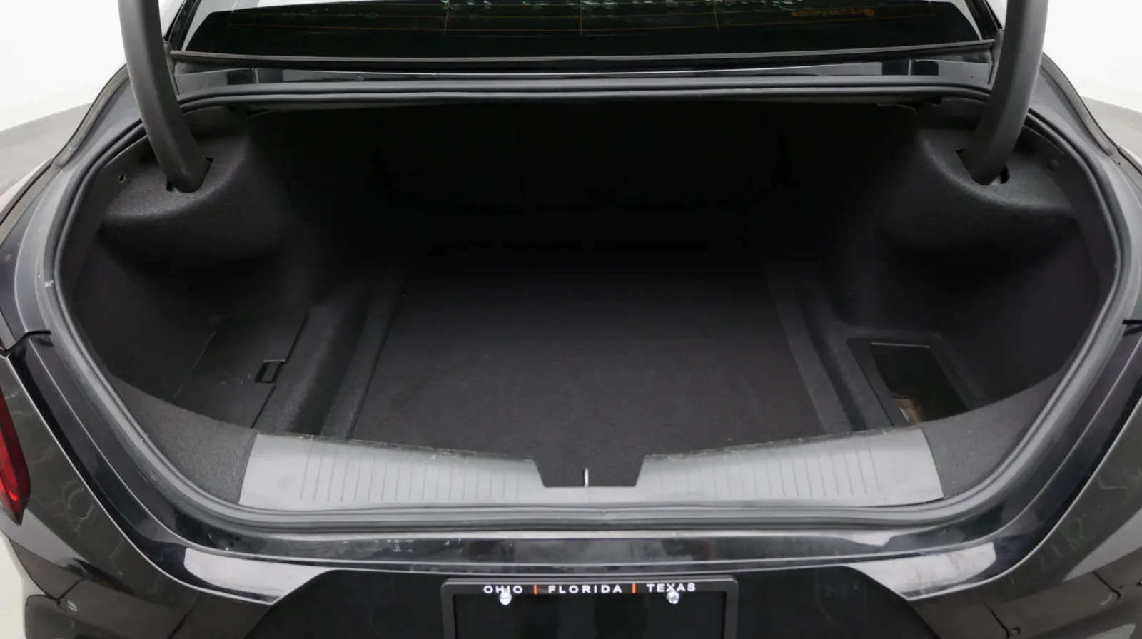 Cadillac CT4 photo 31