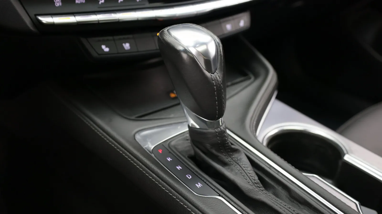 Cadillac CT4 photo 17