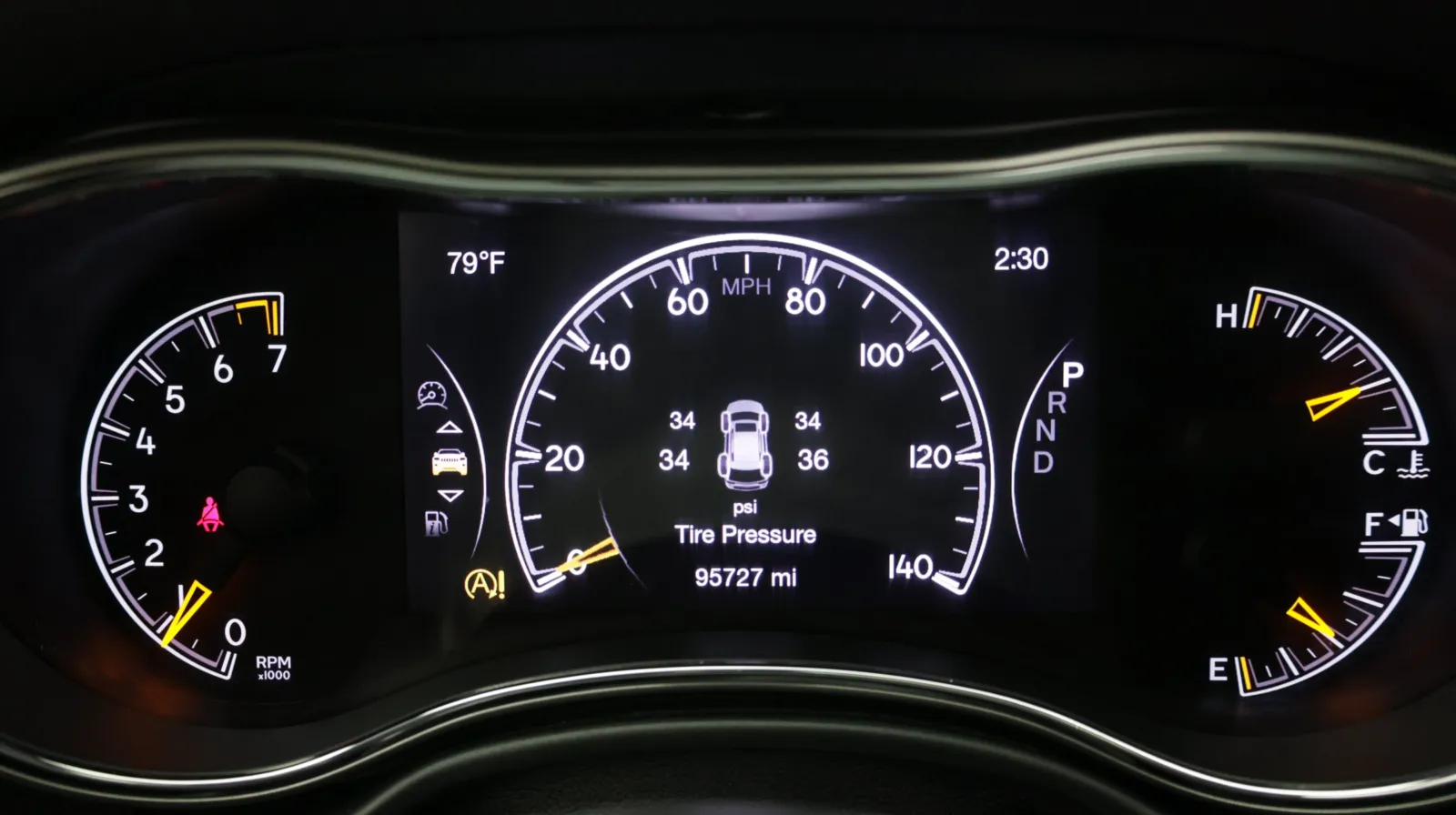 Jeep Grand Cherokee photo 18