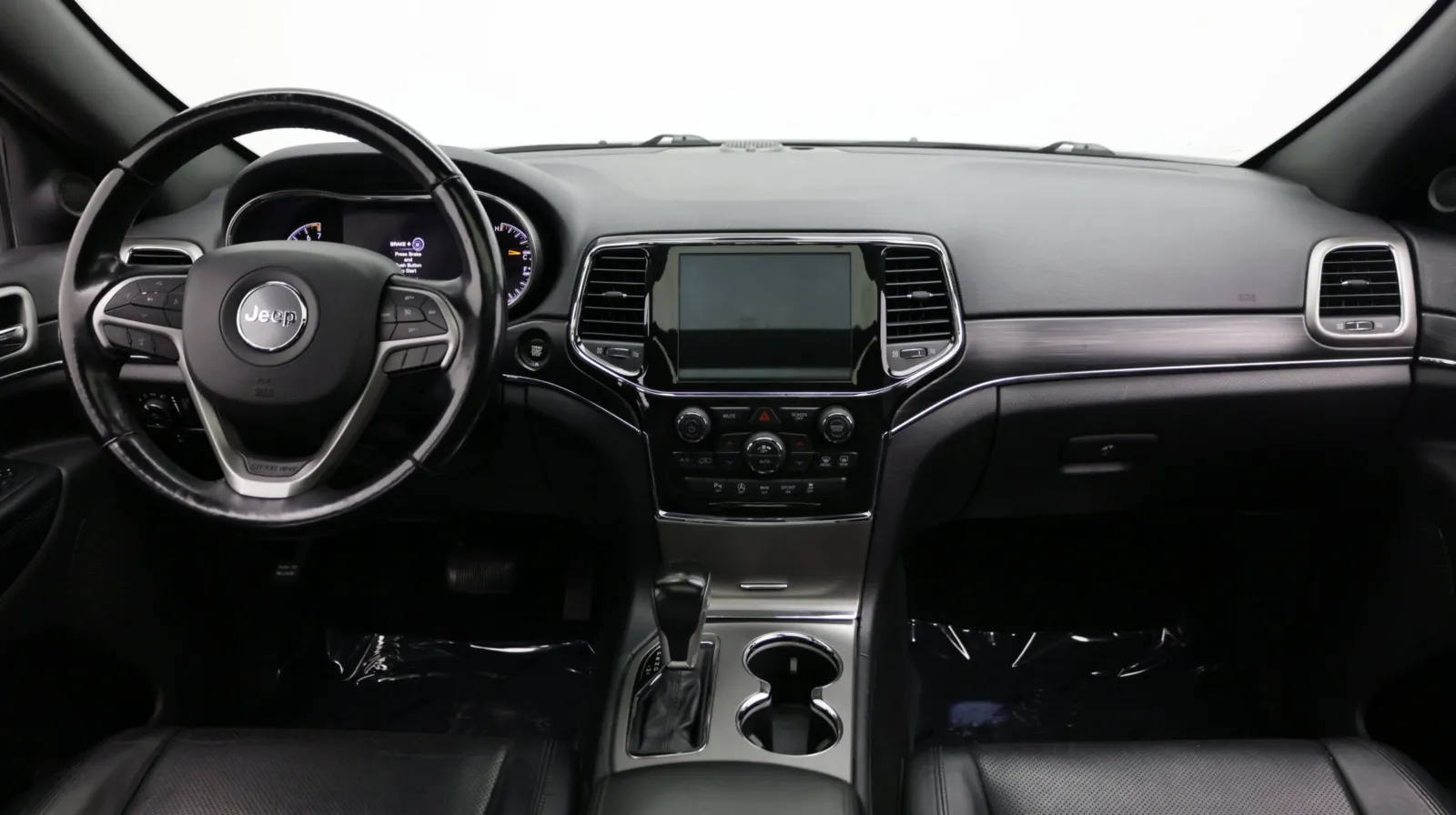 Jeep Grand Cherokee photo 24