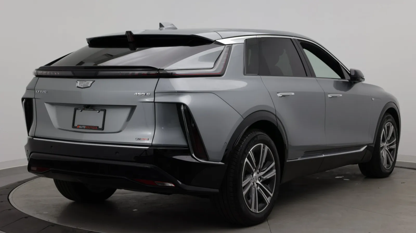 Cadillac Lyriq photo 7