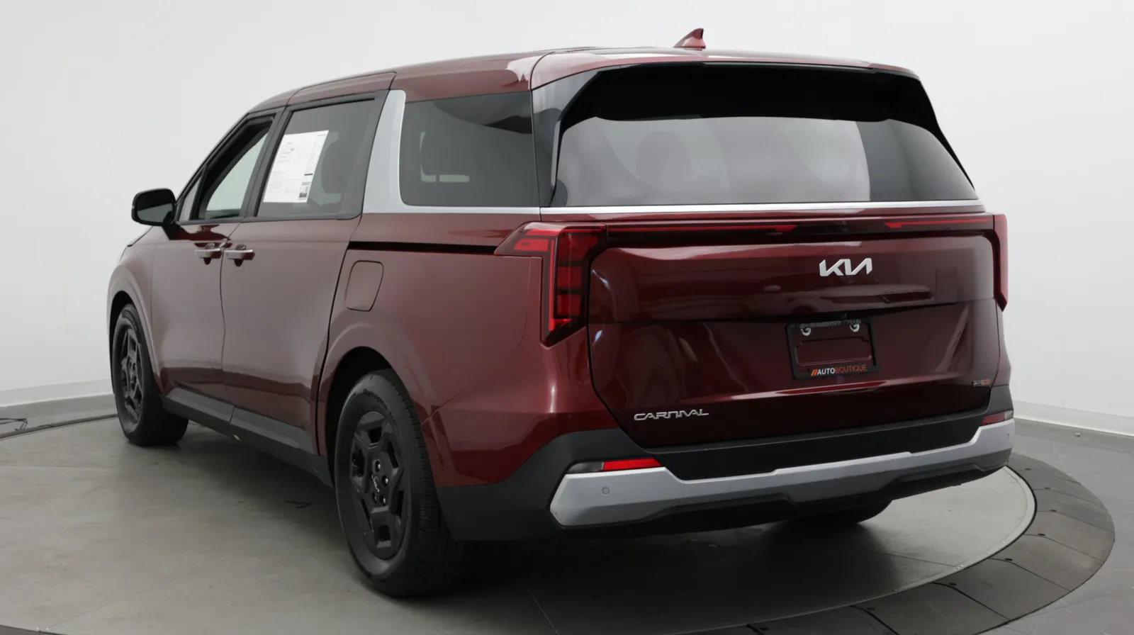 Kia Carnival photo 6