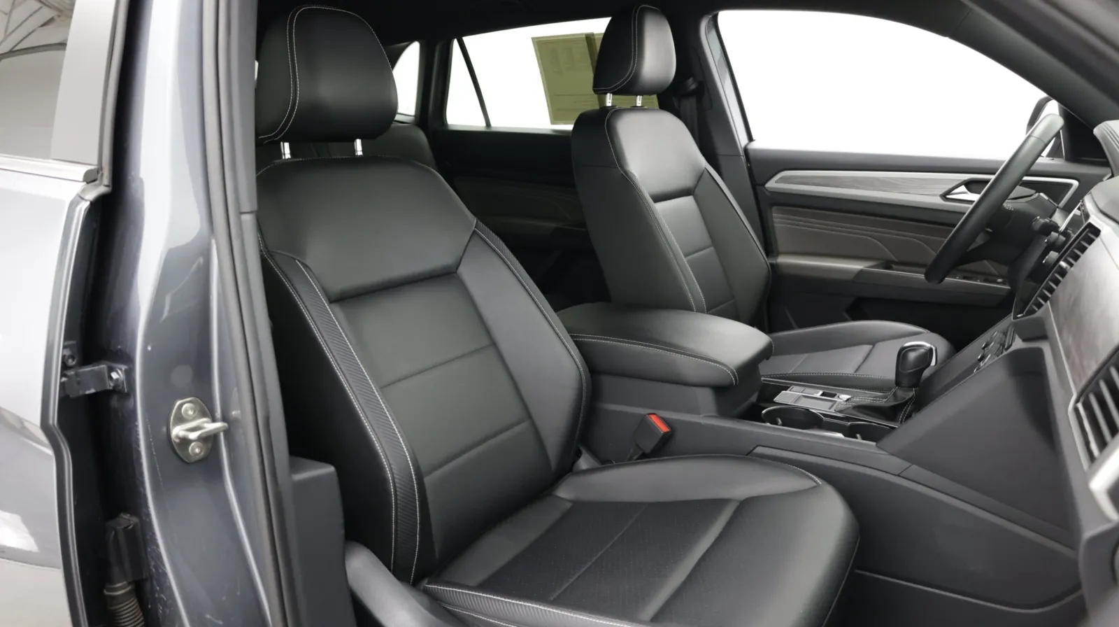 Volkswagen Atlas Cross Sport photo 33