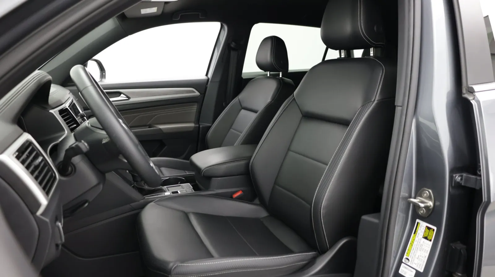 Volkswagen Atlas Cross Sport photo 13