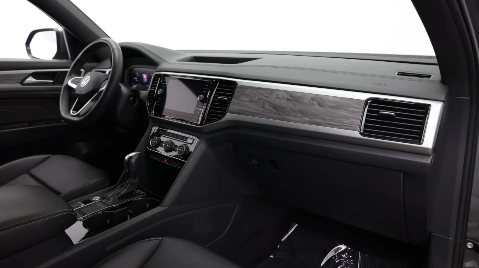 Volkswagen Atlas Cross Sport photo 34