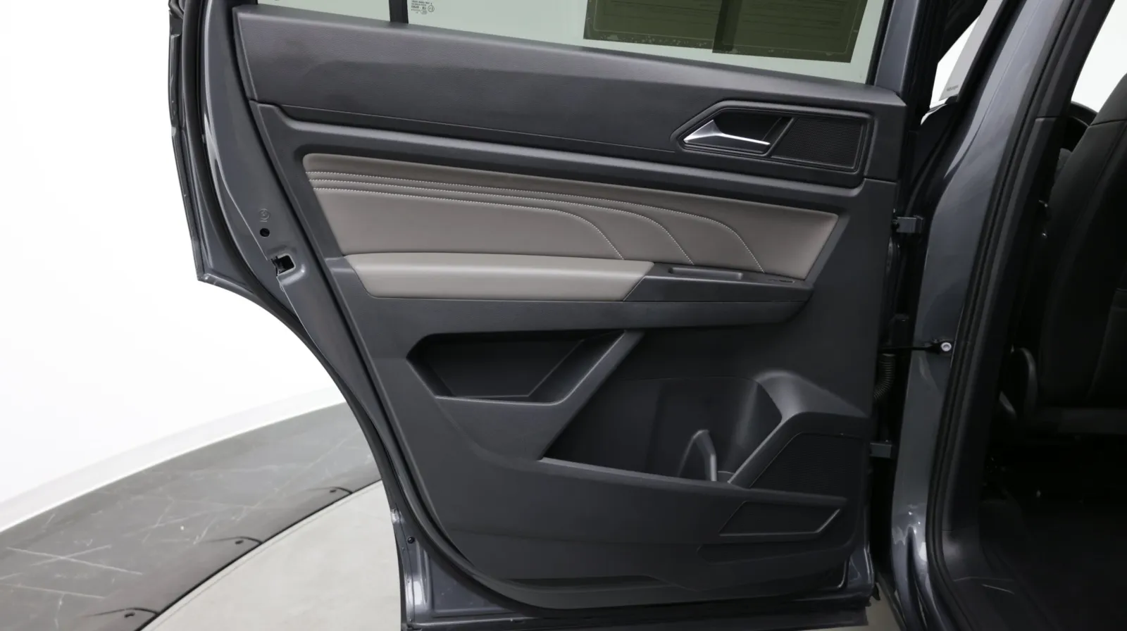 Volkswagen Atlas Cross Sport photo 22