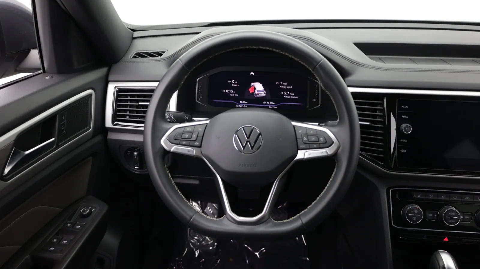 Volkswagen Atlas Cross Sport photo 23