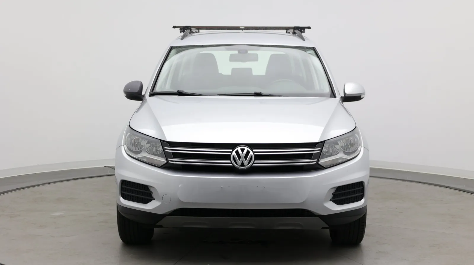 Volkswagen Tiguan photo 2