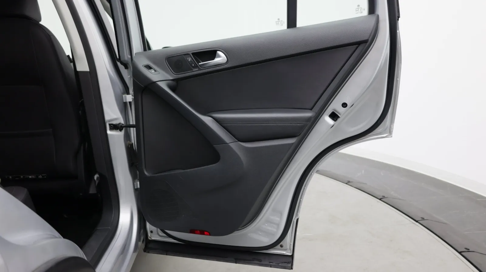 Volkswagen Tiguan photo 27