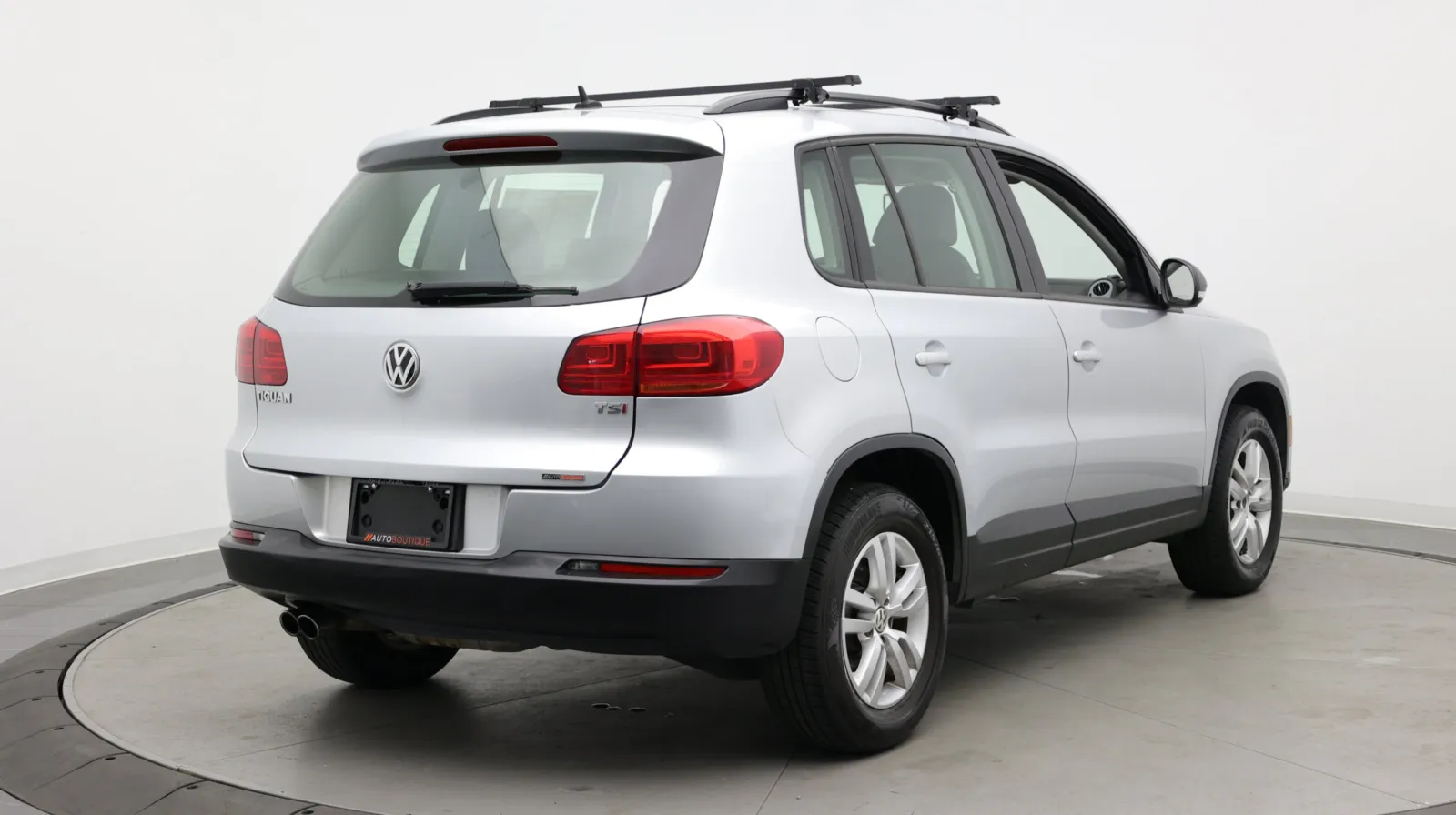 Volkswagen Tiguan photo 7
